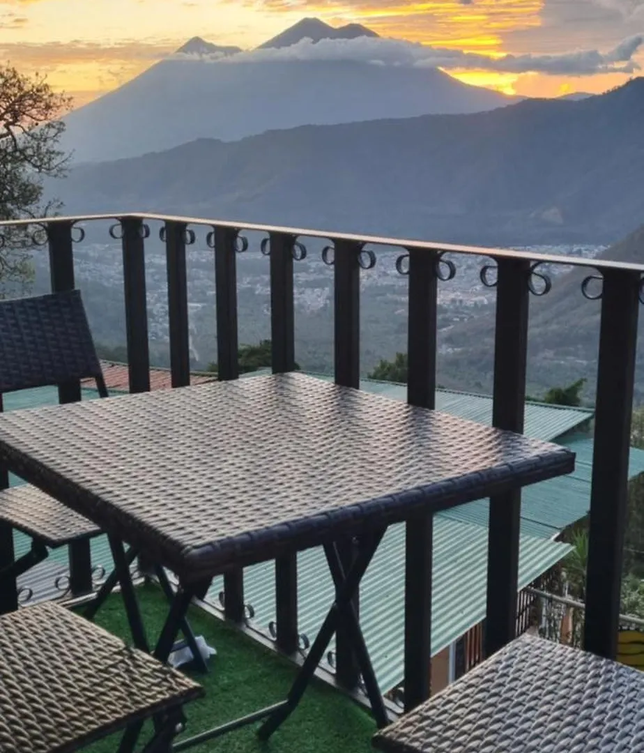 Hotel El Tambor Oasis Antigua Guatemala 0*,