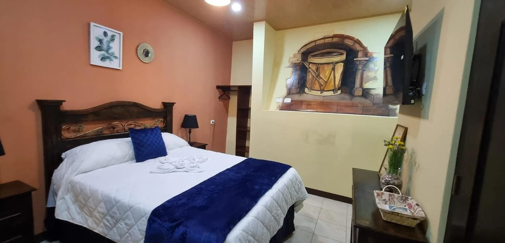 Hotel El Tambor Oasis Antigua Guatemala 0*,  Guatemala