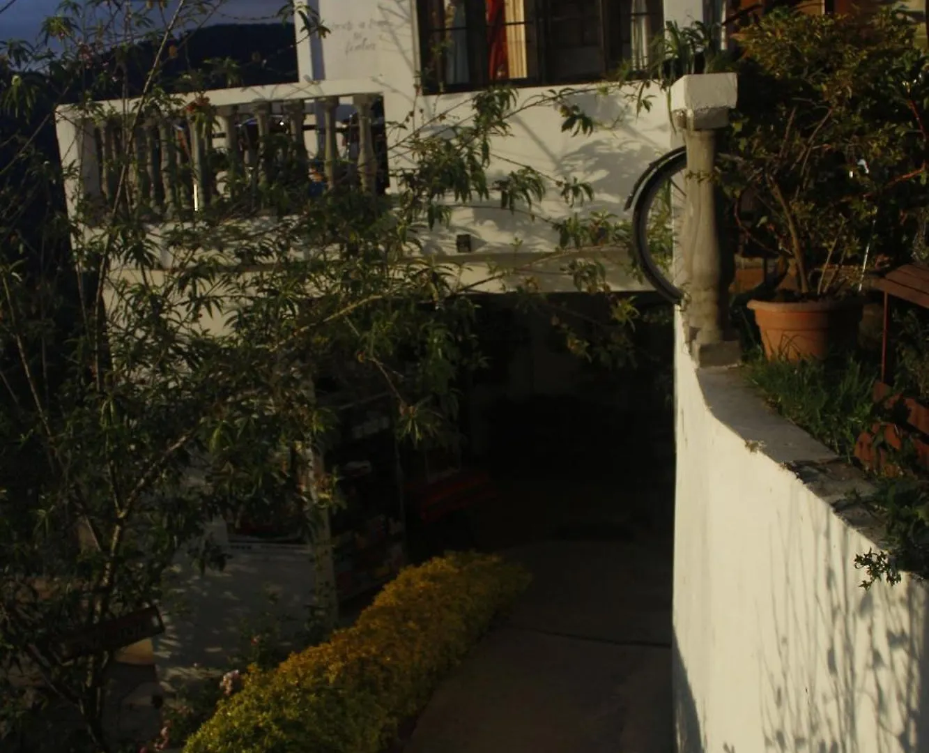 Hotel El Tambor Oasis Antigua Guatemala